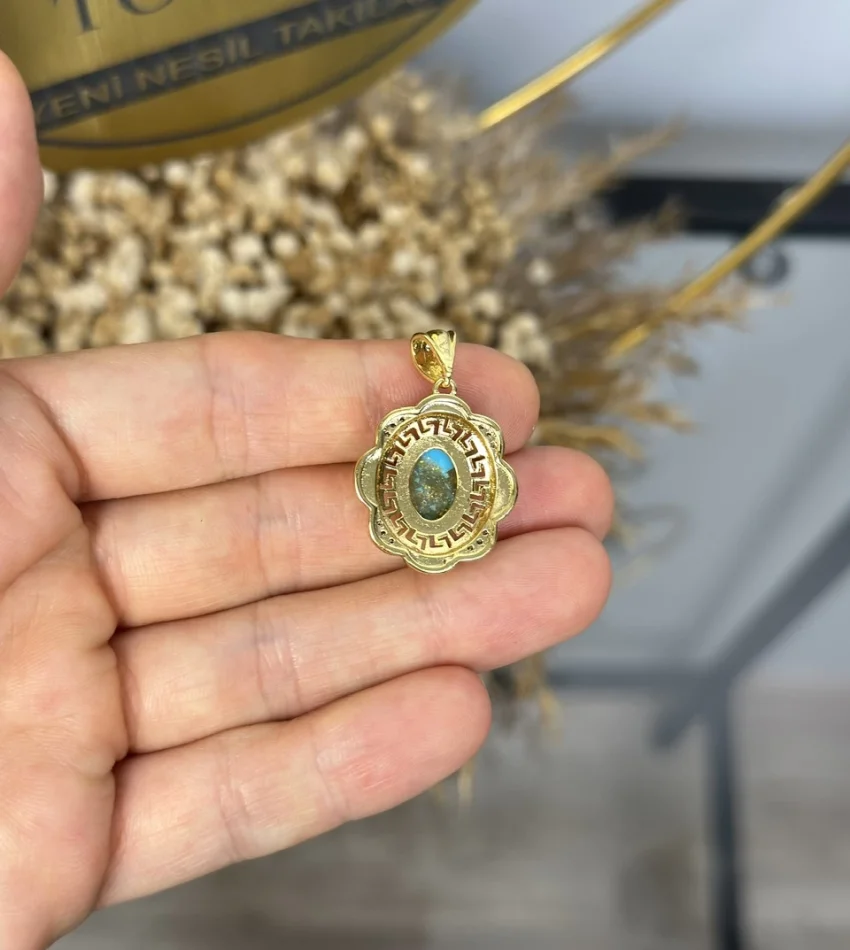 22 Ayar Firuze Taşlı İşli Kolye Ucu