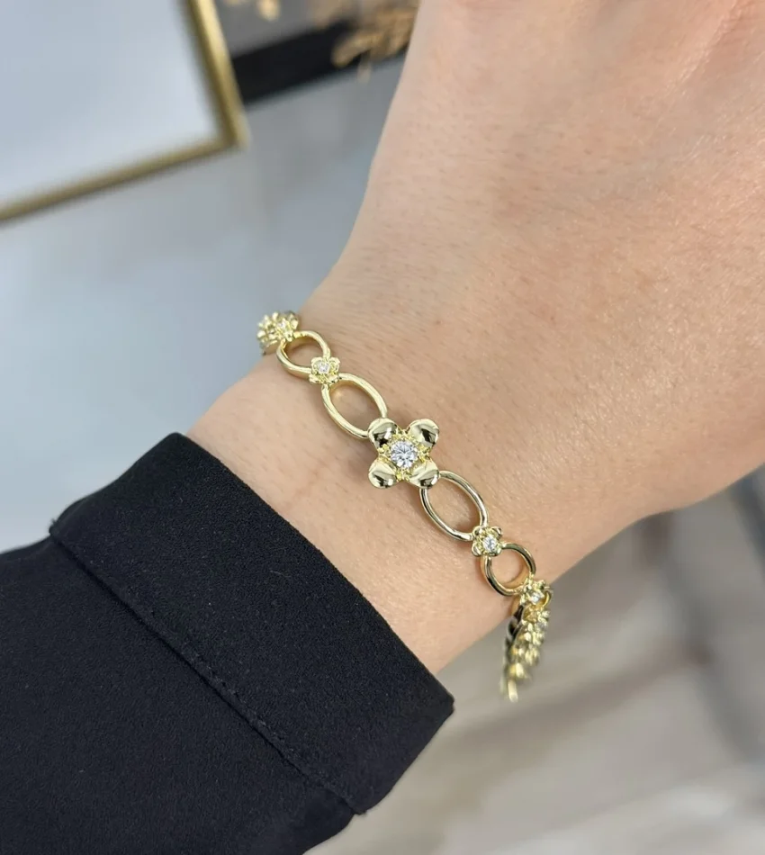 XP Gold Taşlı Çiçek Bileklik (17+2 cm)