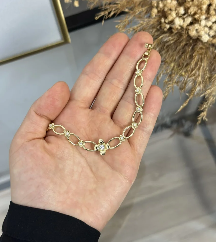 XP Gold Taşlı Çiçek Bileklik (17+2 cm)