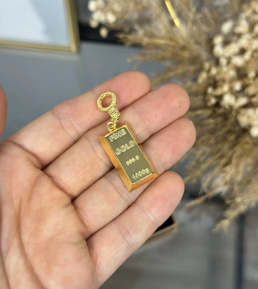 22 Ayar Külçe Kolye Ucu