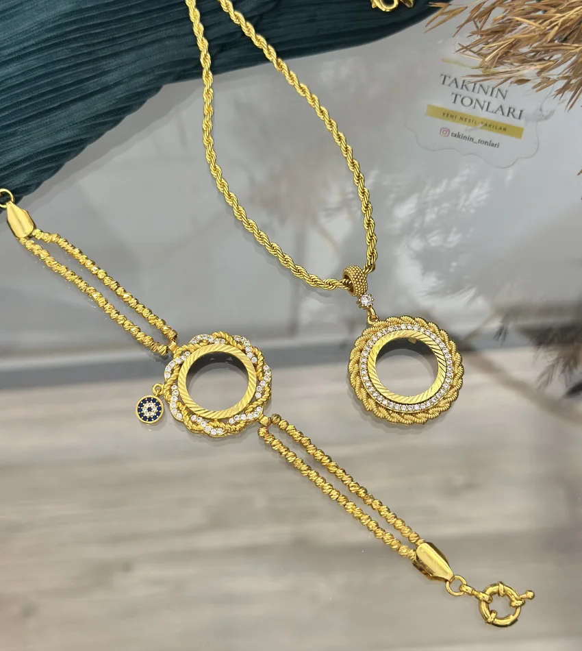 22 Ayar Burgu Detaylı Kolye Bileklik Kombini