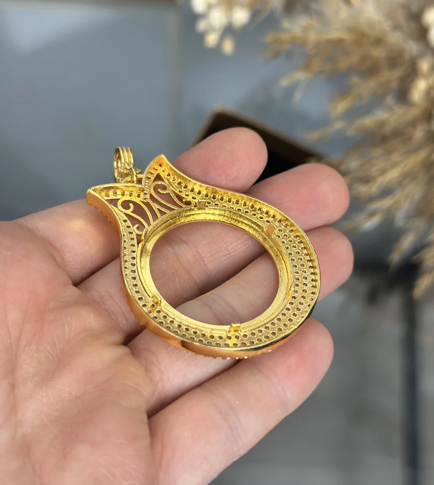 22 Ayar Tam Altınlık Lale Kolye Ucu