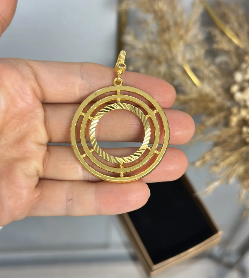 22 Ayar Ajda Model Yarım Altınlık Kolye Ucu