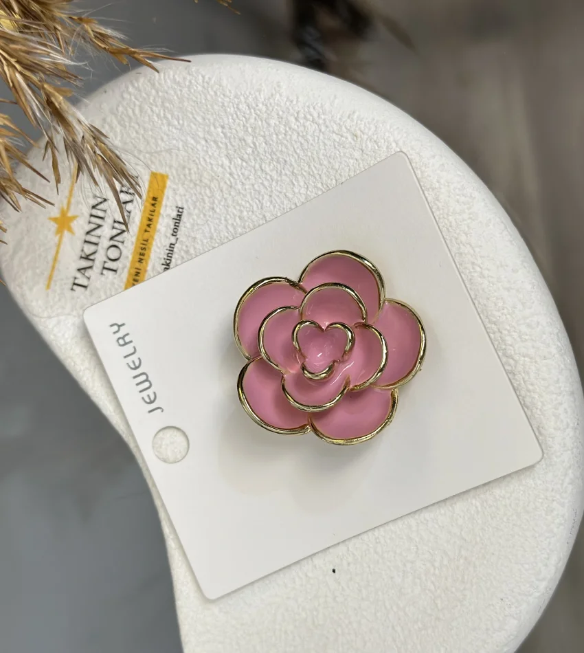 Üç Boyutlu Pembe Gül Broş