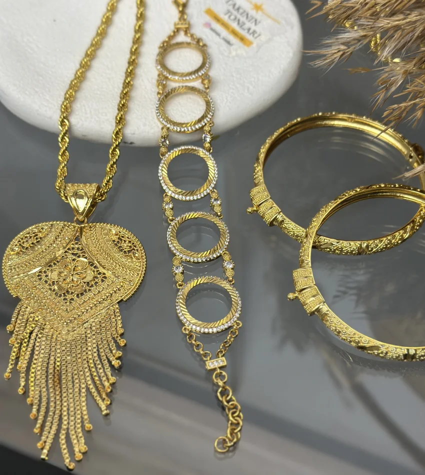 22 Ayar Hint İşi Kombin (Kolye zinciri 80 cm)