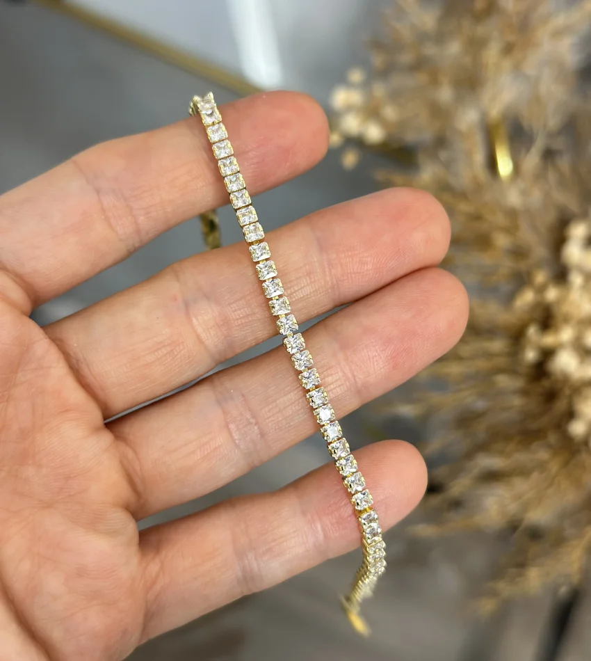 Çelik Gold Kare Taşlı Suyolu Bileklik (17+2 cm)