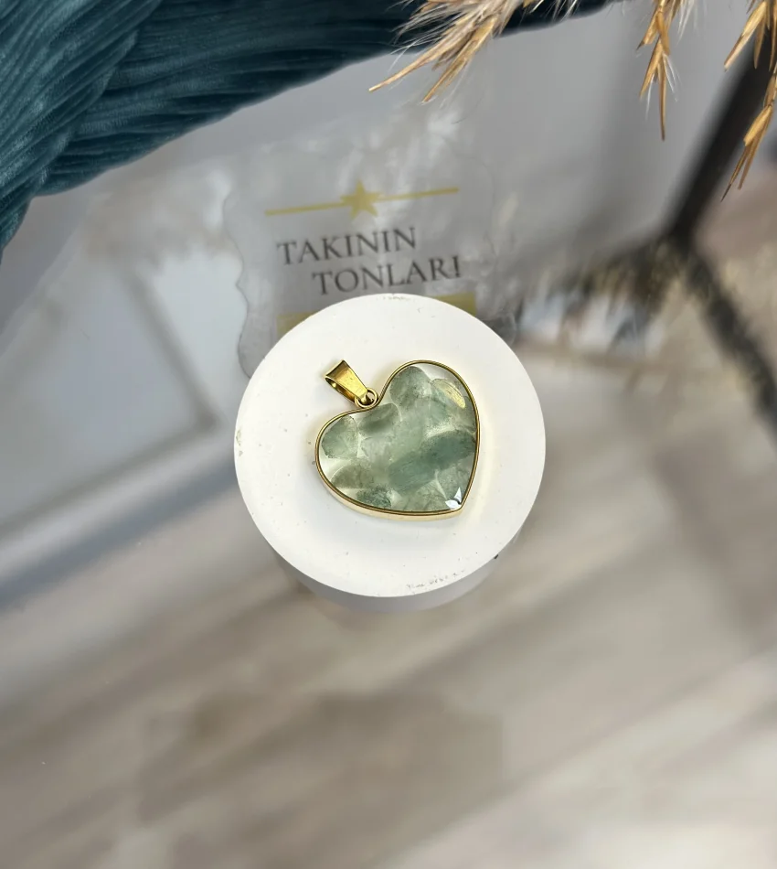 Yeşim Taşı Doğal Taş Kalpli Çelik Kolye Ucu