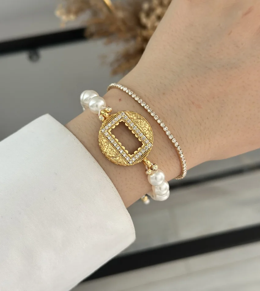 Gram Altınlık Yuvarlak İşlemeli İncili Bileklik (Suyolu Hediye)