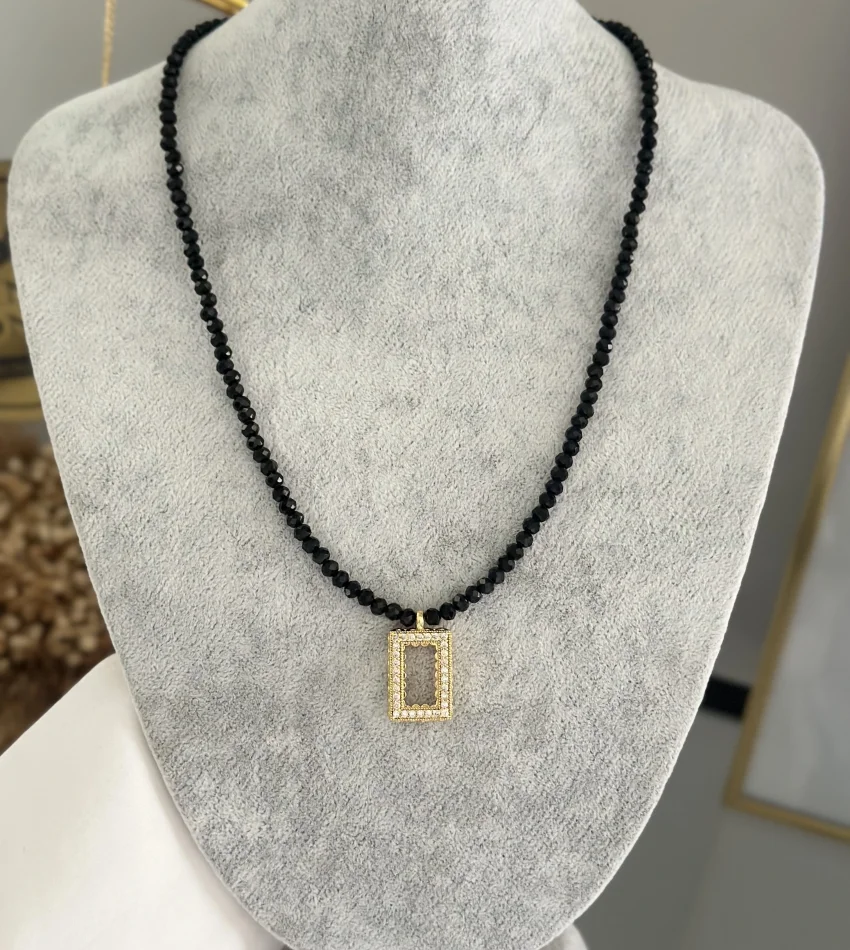 Gram Altınlık Siyah Set