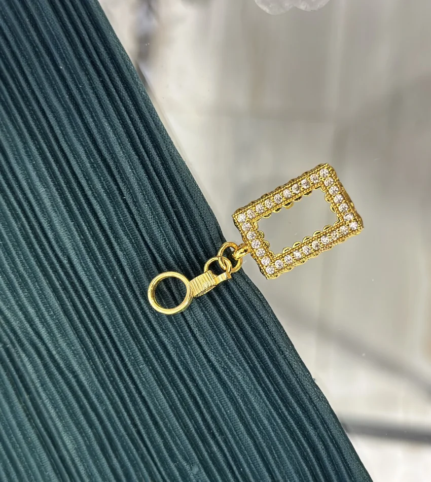 Dikdörtgen Gram Altınlık Yuvarlak Klipsli Kolye Ucu