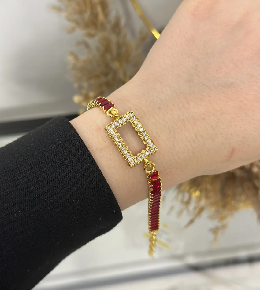 Gram Altınlık Dikdörtgen Kırmızı Baget Bileklik (17.5+3 cm)