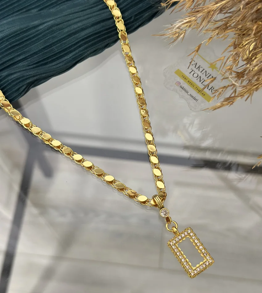 Dikdörtgen Gram Altınlık Arpa Kolye (60 cm)