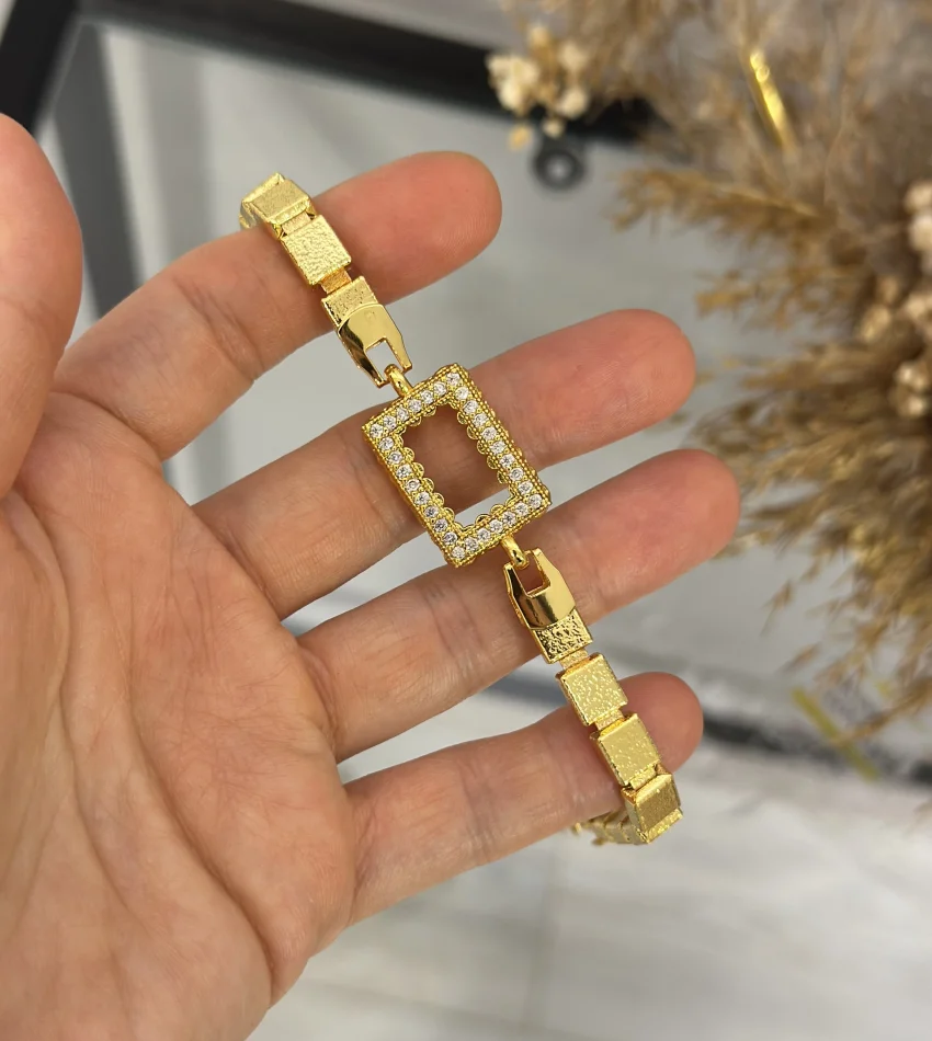 Dikdörtgen Gram Altınlık Küp Zincir Bileklik