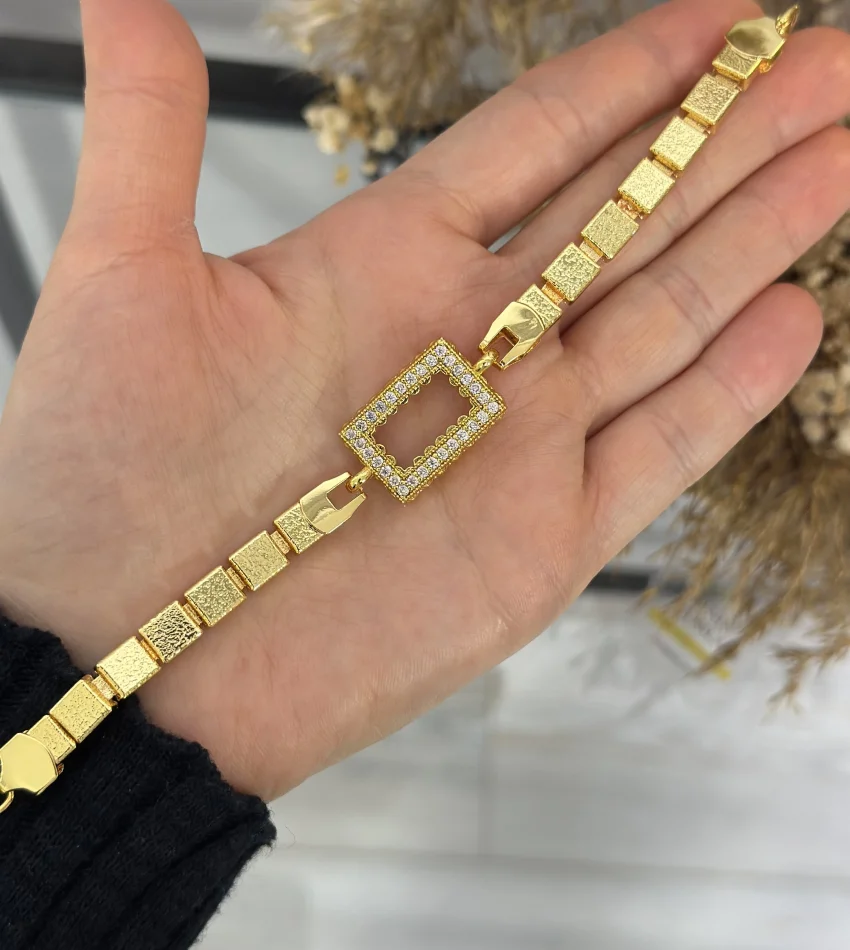 Dikdörtgen Gram Altınlık Küp Zincir Bileklik