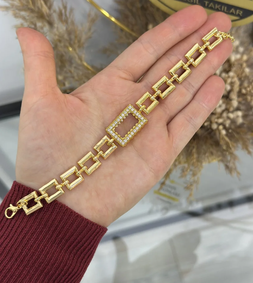 Gram Altınlık Kare Zincirli Bileklik (16+5 cm)