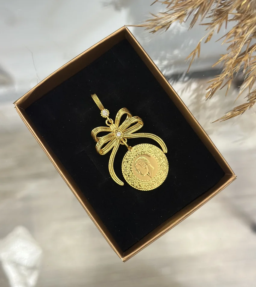 Yarım Altınlı Fiyonk Kolye Ucu