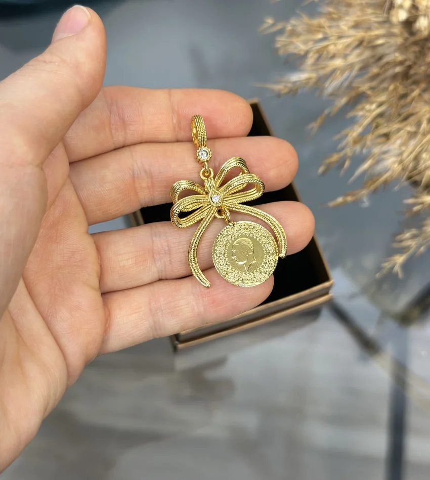 Çeyrekli Fiyonk Kolye Ucu