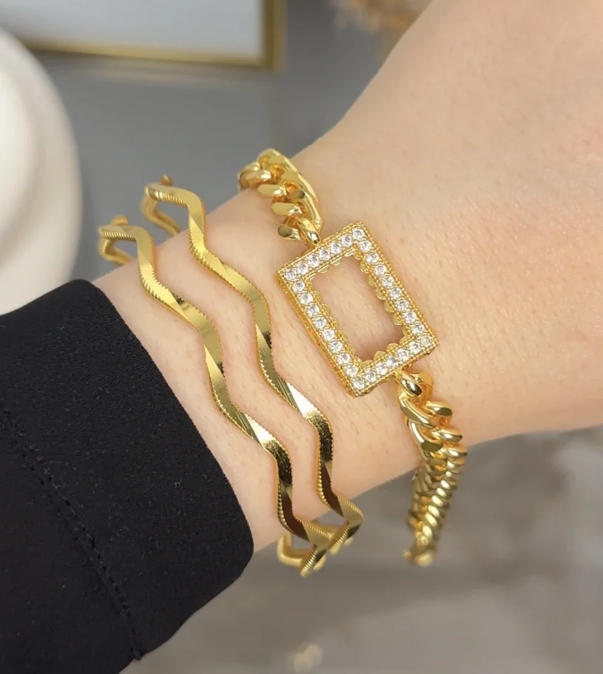 Gram Altınlık Kuyu Zincir-Zikzak Ajda Kombini