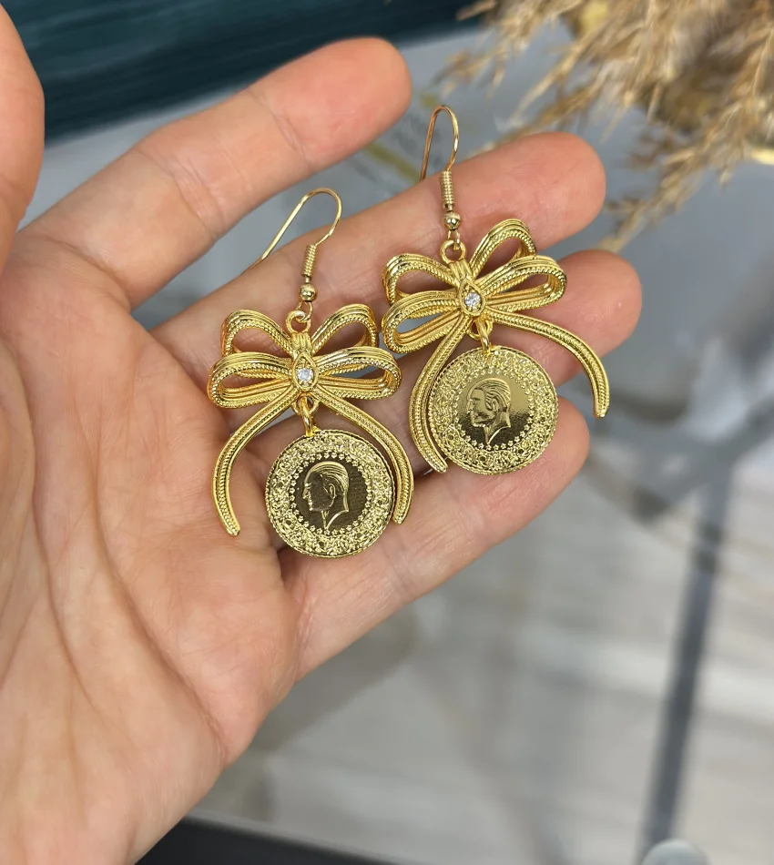 Çeyrekli Fiyonk Küpe