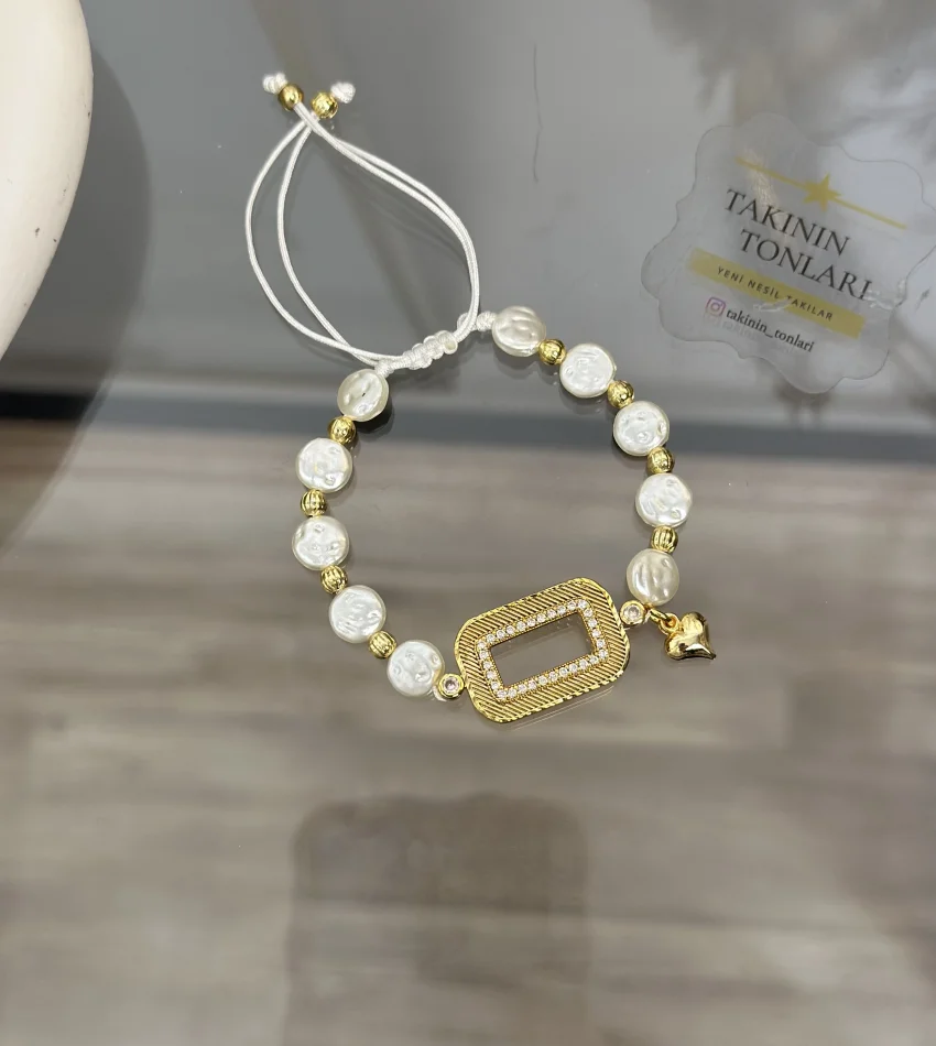 Hasır Gram Altınlık Yassı İncili Kalpli Bileklik