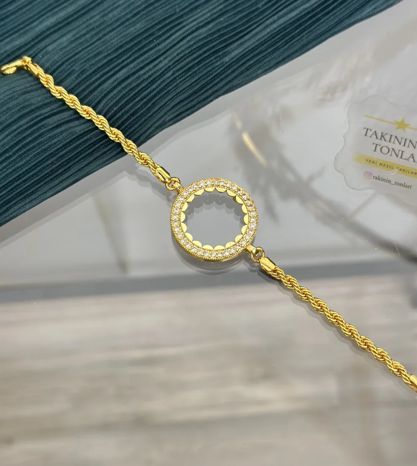 Yarım Altınlık Burgu Bileklik