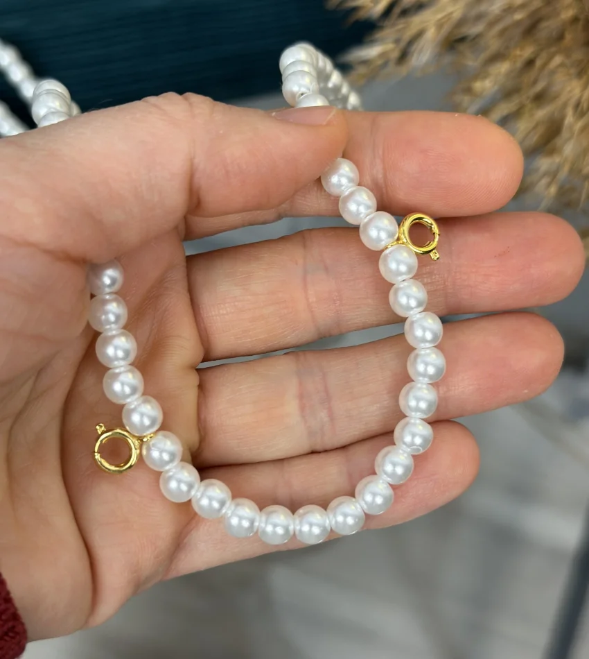 Üçü Bir Yerde Klipsli İncili Kolye (60 cm)