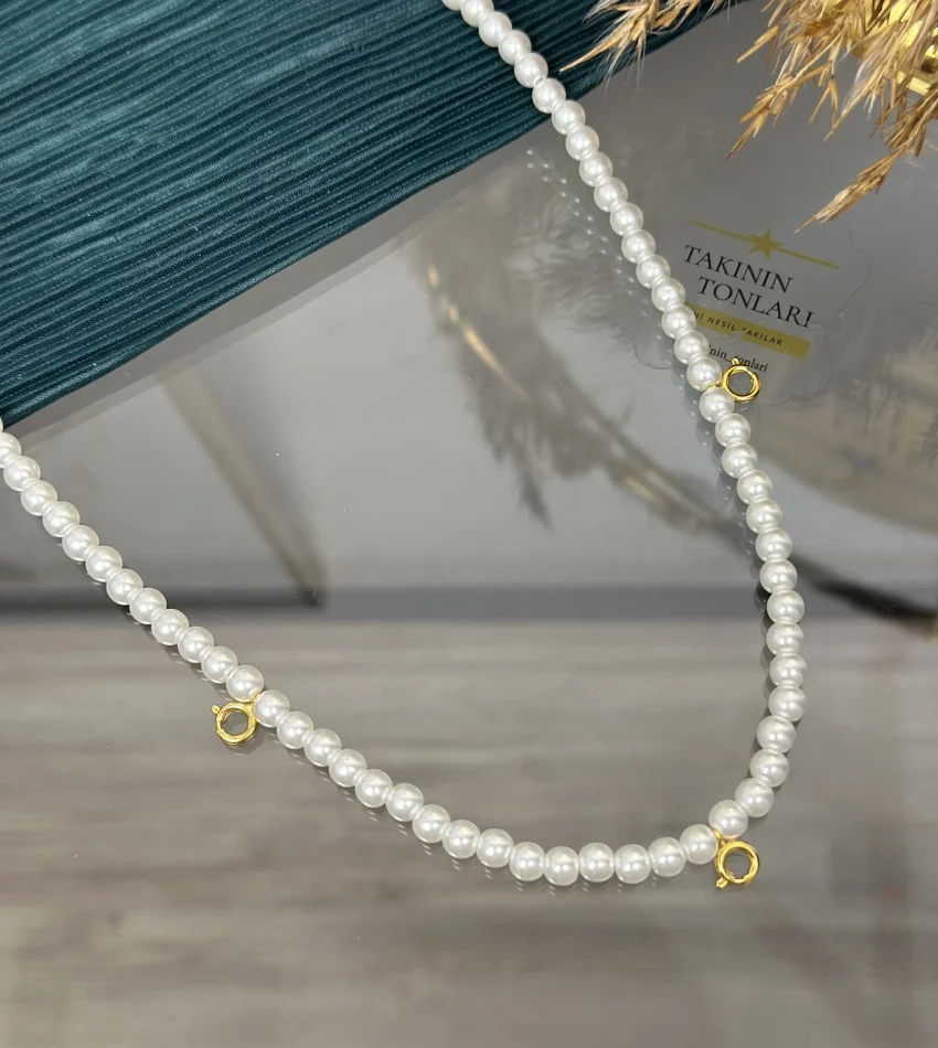 Üçü Bir Yerde Klipsli İncili Kolye (60 cm)