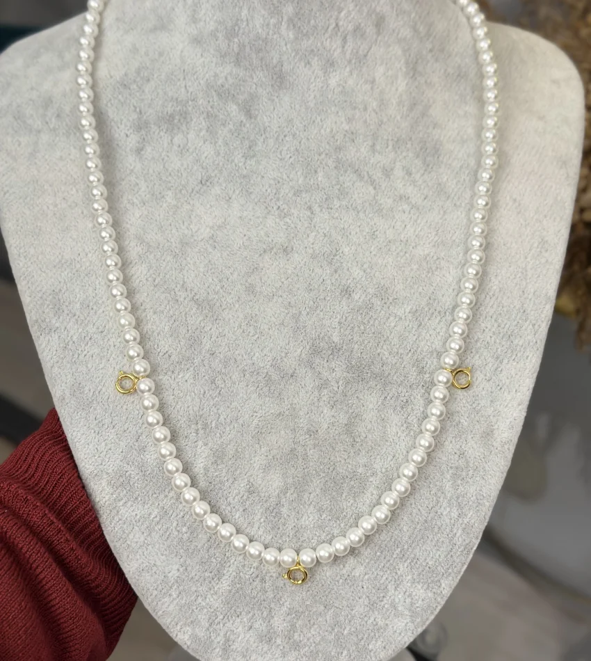 Üçü Bir Yerde Klipsli İncili Kolye (60 cm)