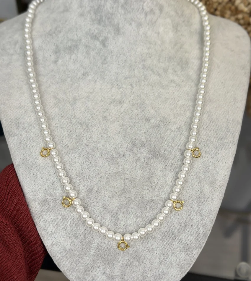 Beşi Bir Yerde Klipsli İncili Kolye (60 cm)