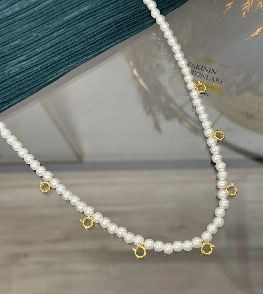 Yedisi Bir Yerde Klipsli İncili Kolye (60 cm)