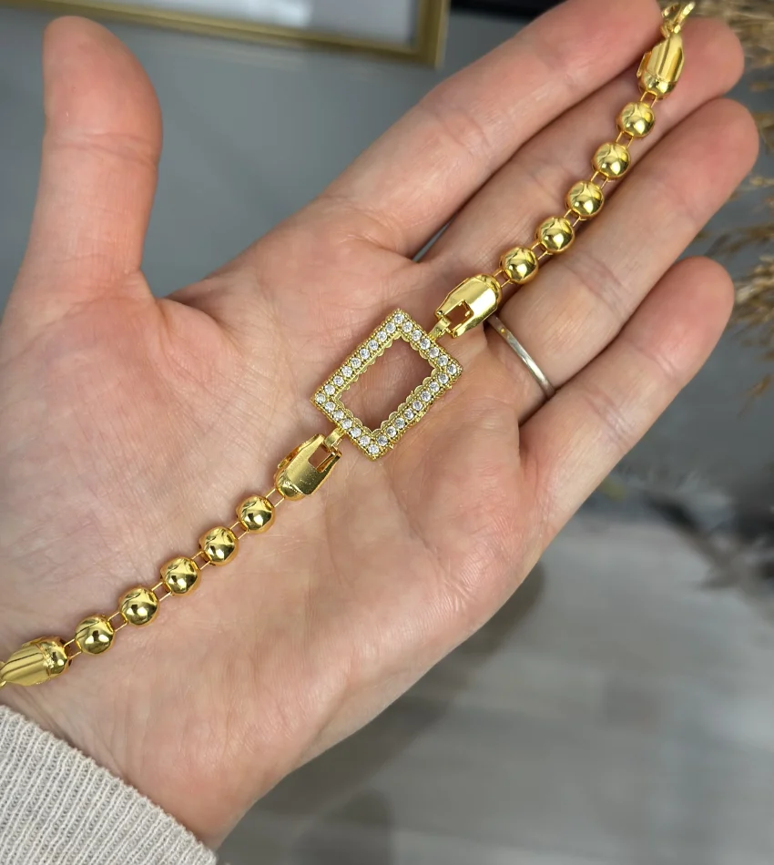 Gram Altınlık Dikdörtgen Topçuklu Bileklik