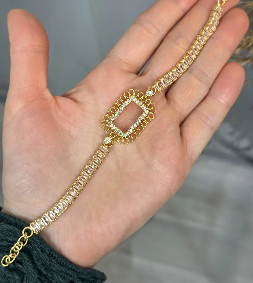 Gramlık İşlemeli Çerçeve Kristal Baget Bileklik (17+3 cm)