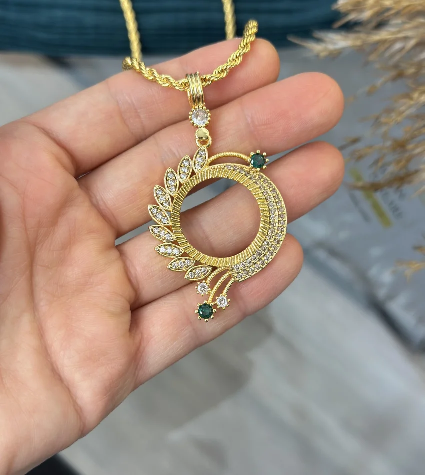 Yarım Altınlık Yeşil Taşlı Zarif Burgu Kolye (60 cm)