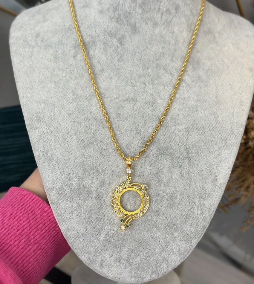 Çeyreklik Yeşil Taşlı Set (Kolye 60 cm)