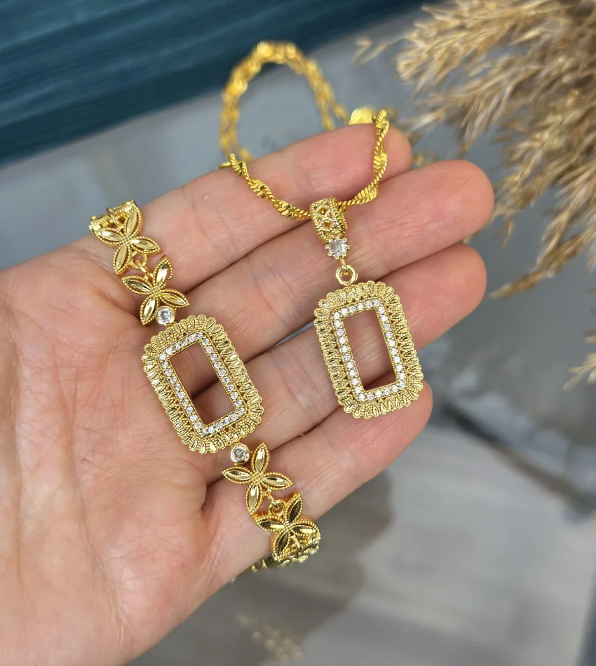 Gram Altınlık Yonca Model Başak Kombin (Seri 4)