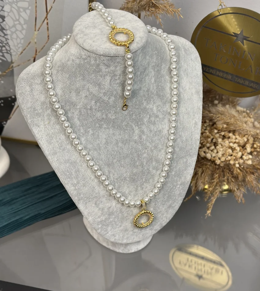 Çeyreklik Dorikali İnci Set