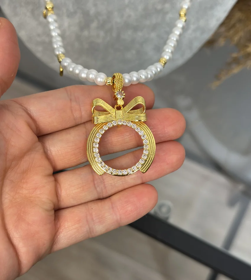 Yarım Altınlık Fiyonklu Dokuzu Biryerde İnci Kolye (60 cm)