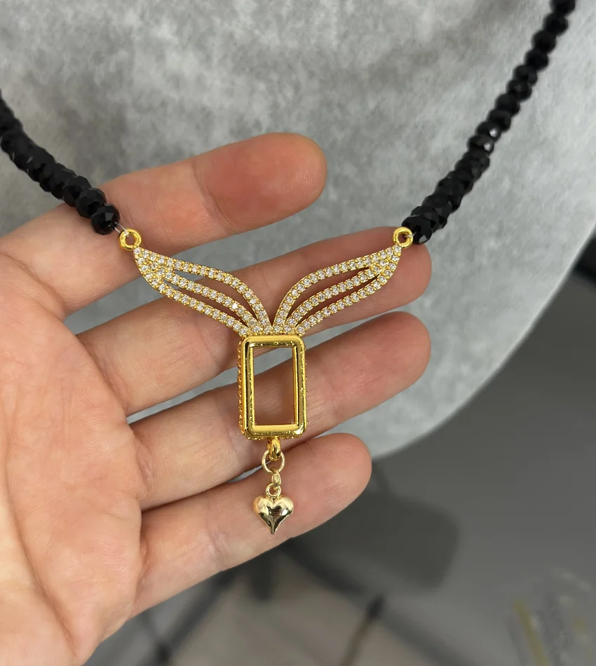 Gram Altınlık Tasarım Siyah Kristal Kolye (60 cm)