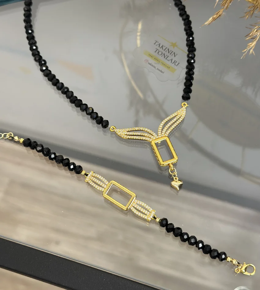 Gram Altınlık Tasarım Siyah Kristal Set
