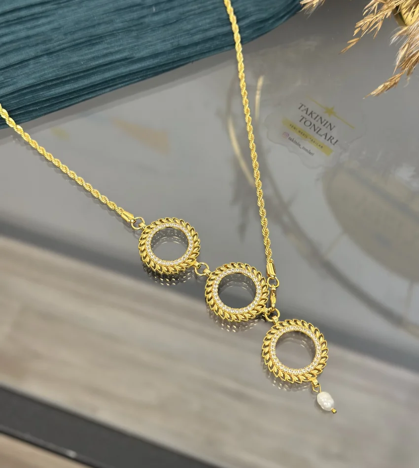 Üç Çeyreklik Doğal İncili Buğday Model Burgu Kolye (65 cm)