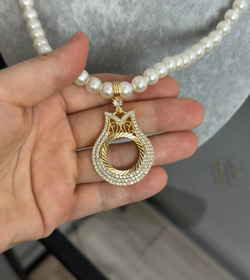 Çeyreklik Taşlı Lale Model İnci Kolye (50 cm)