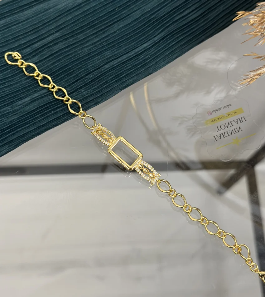 Gram Altınlık Tasarım Pul Detaylı Bileklik (18 cm)