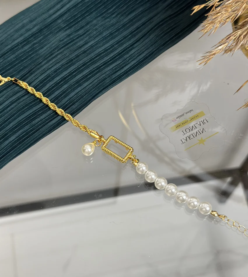 Gram Altınlık Burgu Detaylı Yarım İnci Bileklik (17 cm+3 cm)
