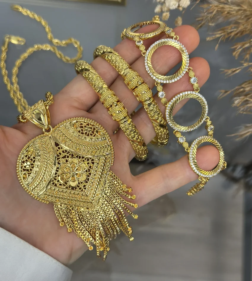 22 Ayar Hint İşi Kombin (Kolye zinciri 80 cm)