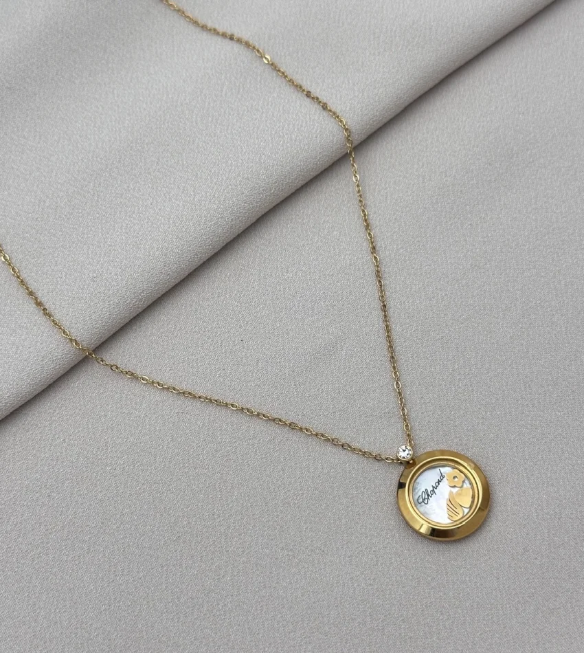 Camlı Minimal Zarif Kolye