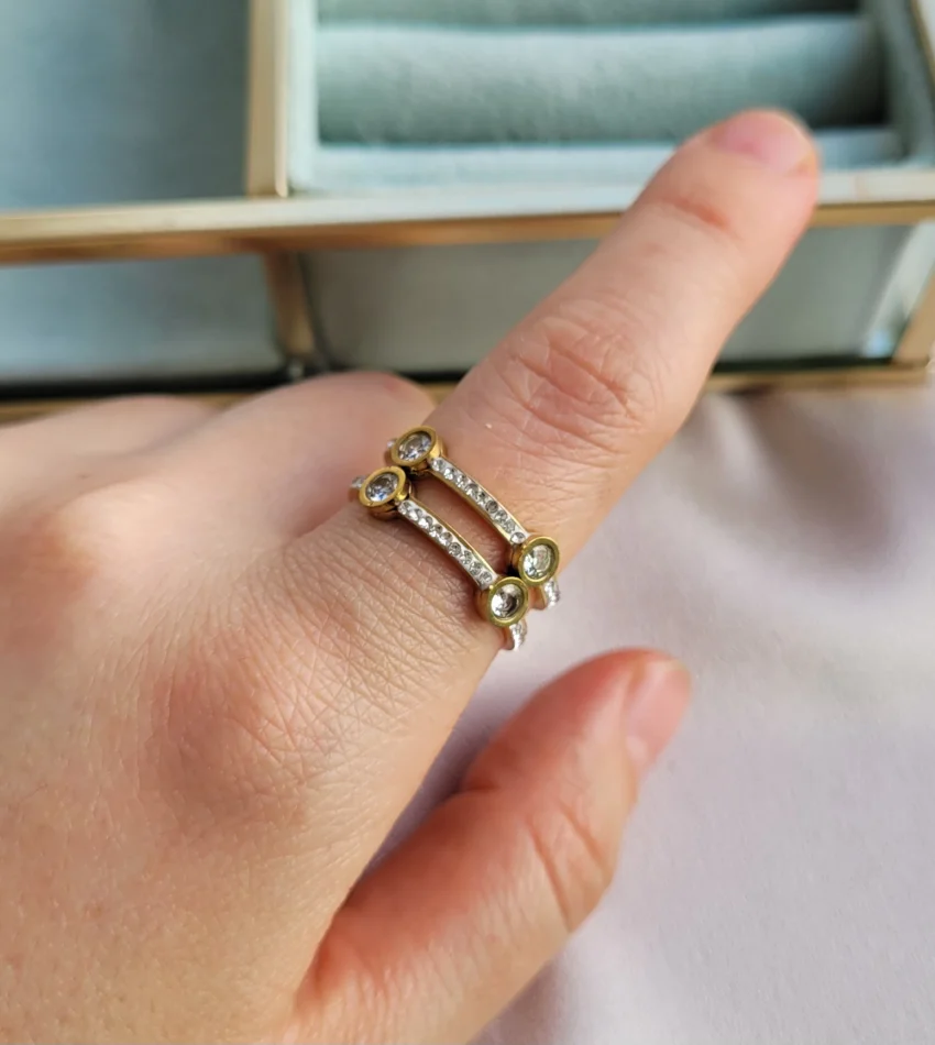 Çift Sıra Taşlı Yüzük