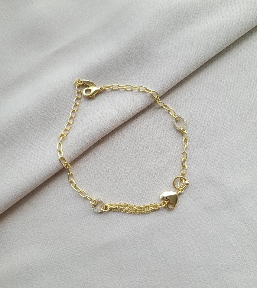 Zarif Kalp Detaylı Vip Bileklik