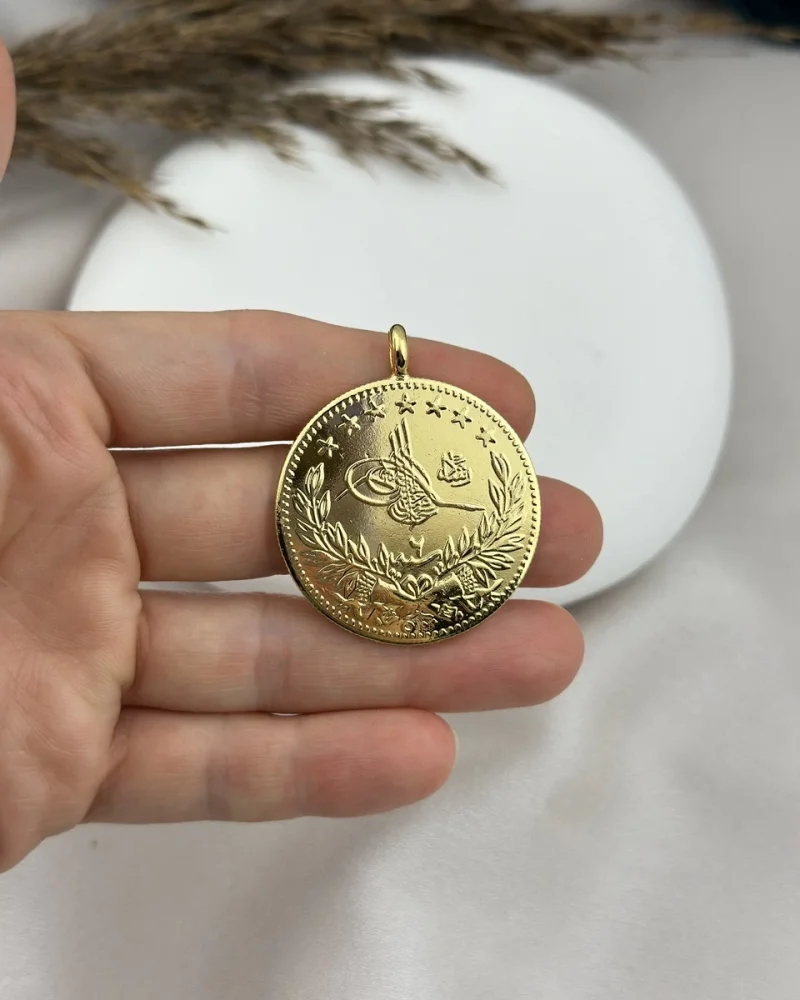 22 Ayar Kulplu Beşi Bir Yerde Sade Uç