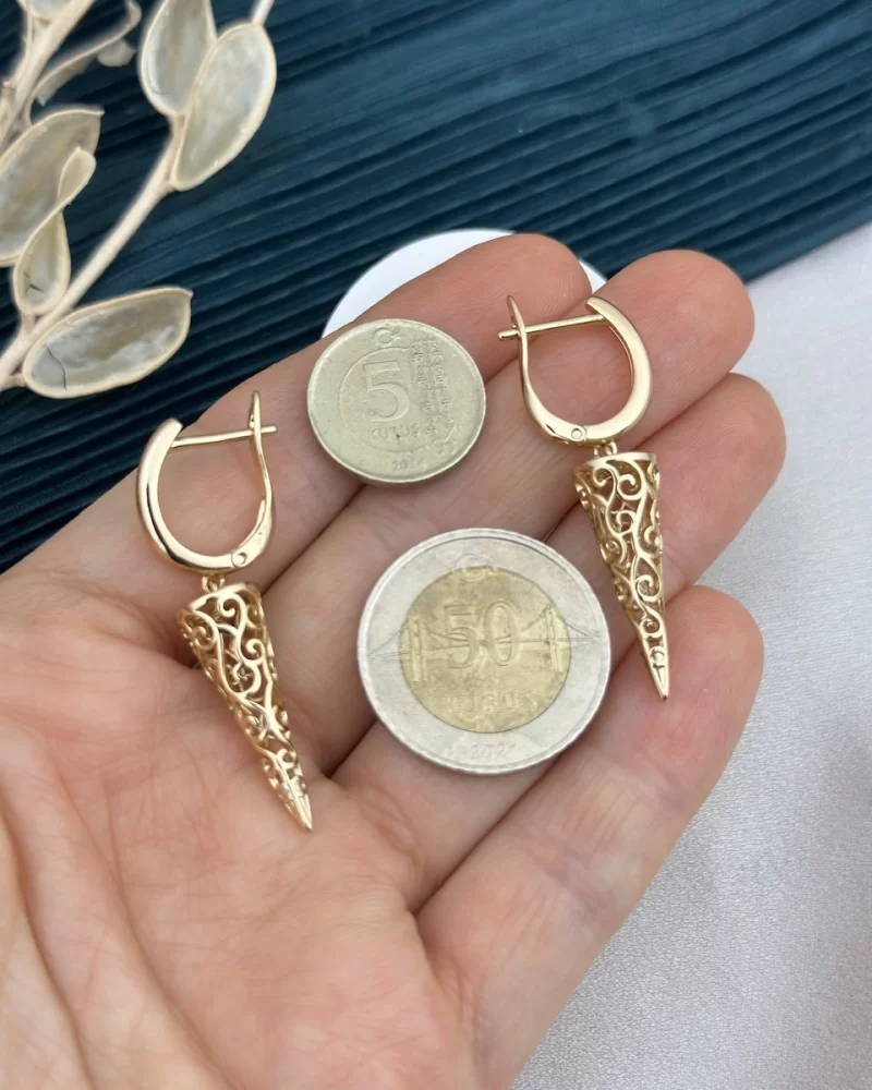 İşlemeli Bakır Ton Vip Küpe