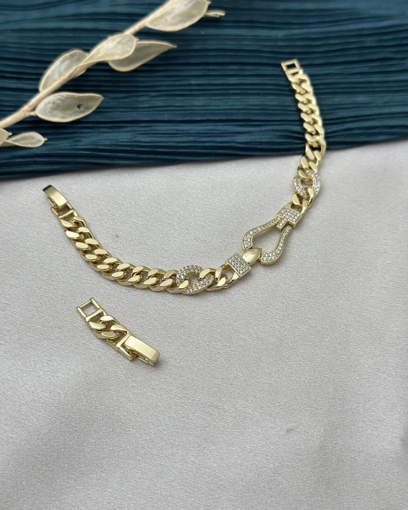 14K Gold Taşlı Geçişli Vip Bileklik